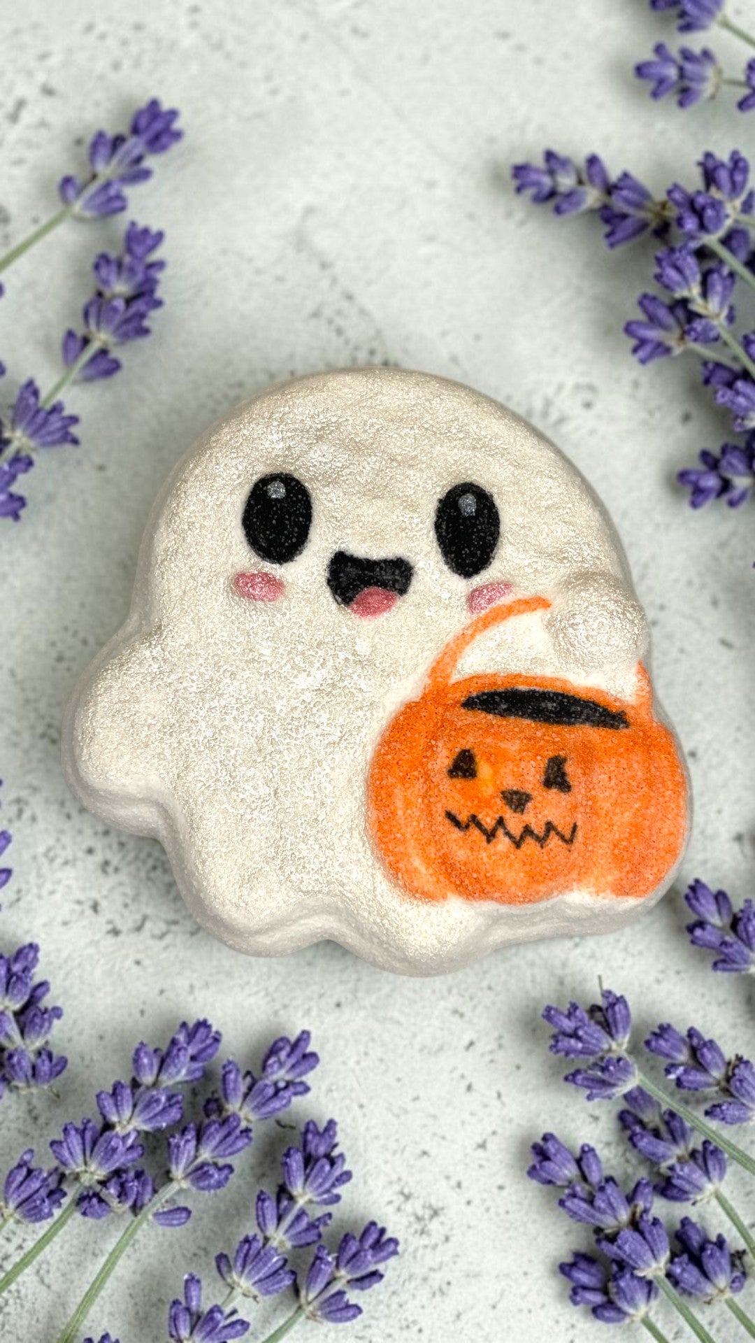 Hey Boo ~ Luxe Bath Bomb