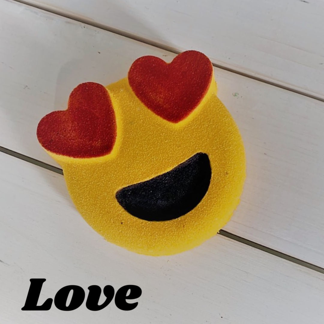 Love ~ Luxe Bath Bomb